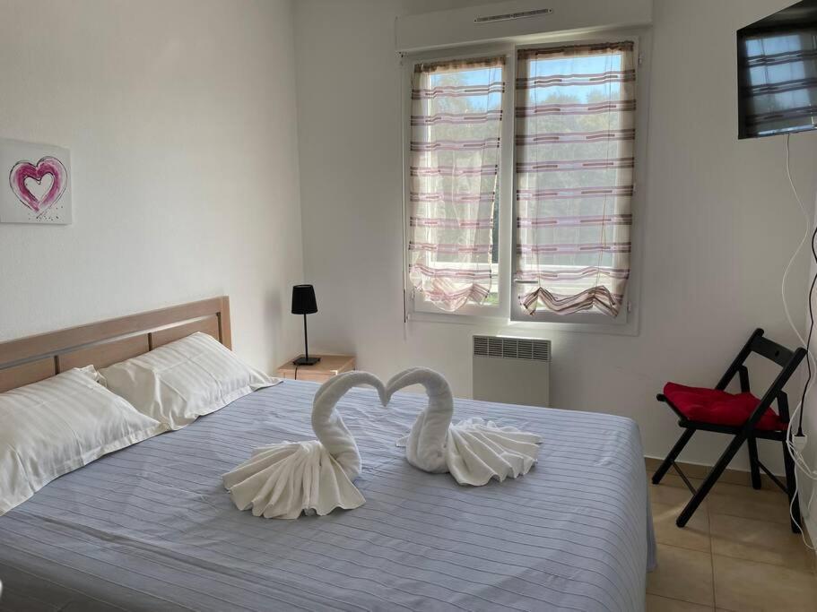 Appartement Tout Confort 2-4 Pers 500 M De La Plage Avec Piscine Et Wifi Santa-Maria-Poggio  Ngoại thất bức ảnh